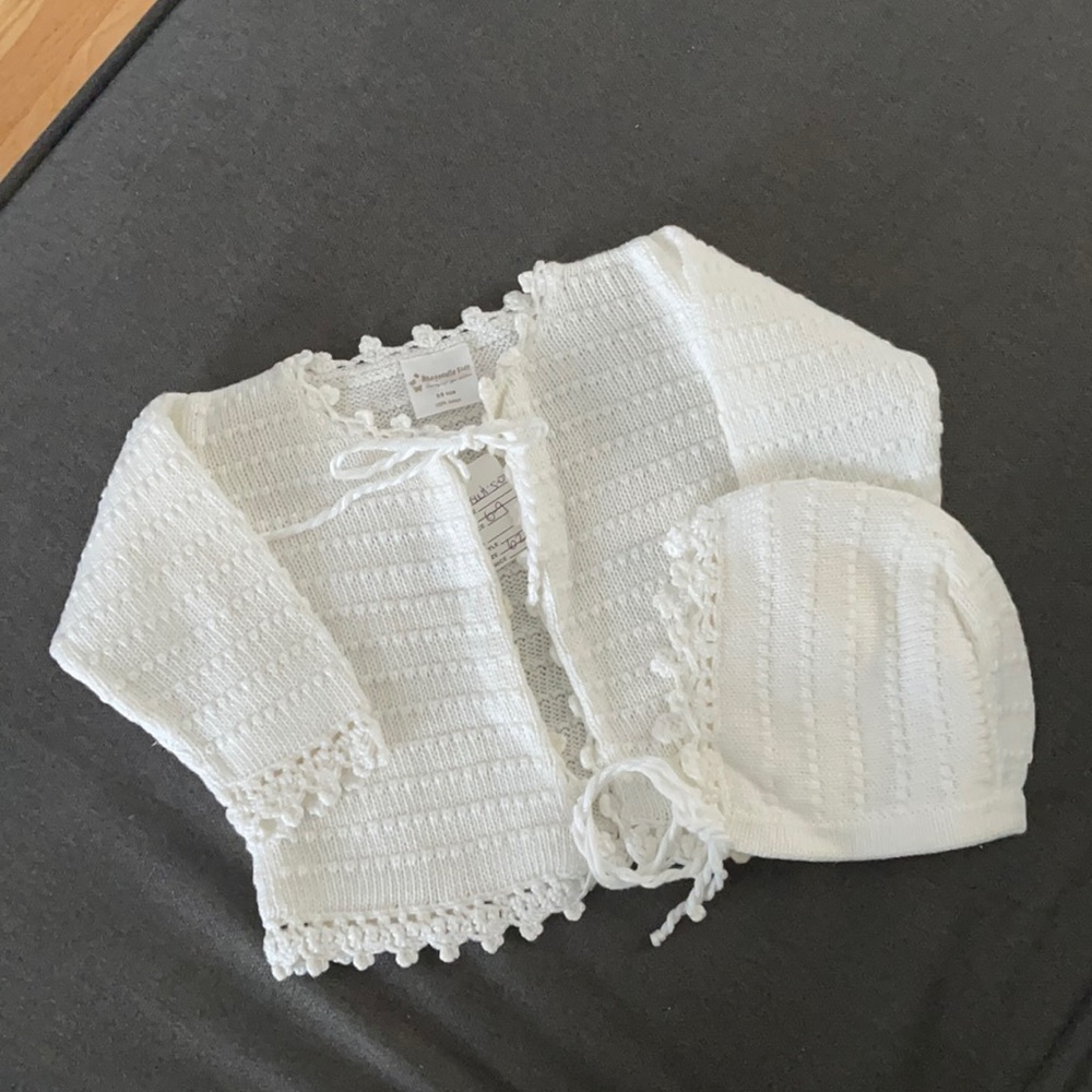 NWT BABY SWEATER